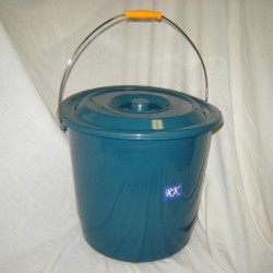 16 Litre Bucket w/Lid (Red/Blue/Green),30/C M/15