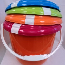 20 L Storage Bucket with clips and plastic handle,24/C M/12
