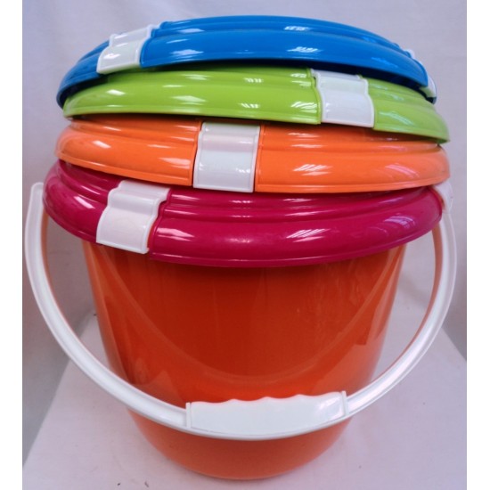 20 L Storage Bucket with clips and plastic handle,24/C M/12