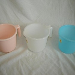 1.5 Litre Plastic Mug (Assorted Colours),288/C M/36