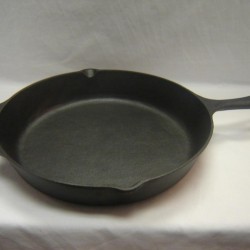 Cast Iron Deep Round Frying Pan (32cm X 5.7cm),4/C